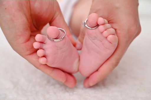 塔城几个月宝宝可以枕枕头